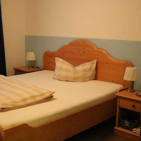 Wirtsberg Pension & Cafe Eching  Zewnętrze zdjęcie