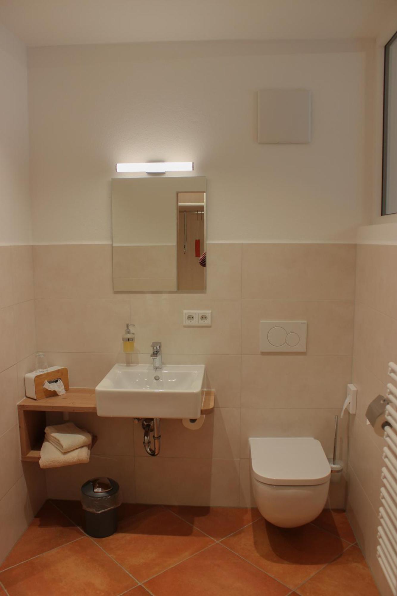Wirtsberg Pension & Cafe Eching  Zewnętrze zdjęcie