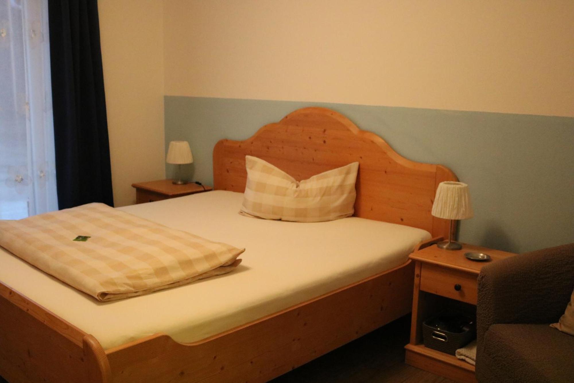 Wirtsberg Pension & Cafe Eching  Zewnętrze zdjęcie