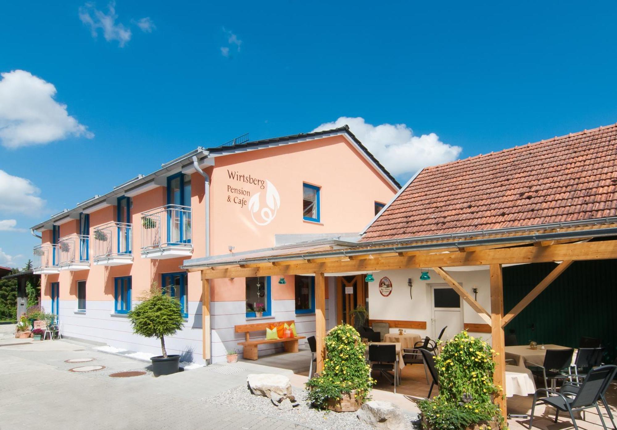 Wirtsberg Pension & Cafe Eching  Zewnętrze zdjęcie
